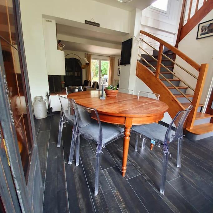 Maison De Charme Avec Vue Mer تروفيي سور مير المظهر الخارجي الصورة
